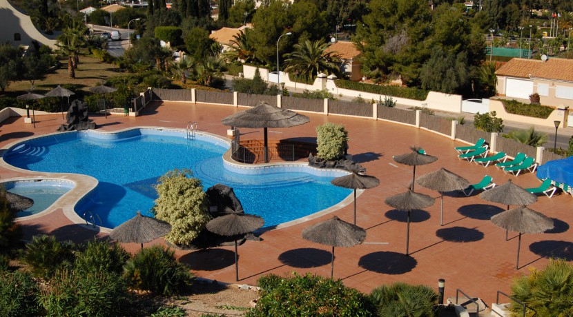 2 Bedroom Luxury Los Olivos for rent in La Manga Club 9