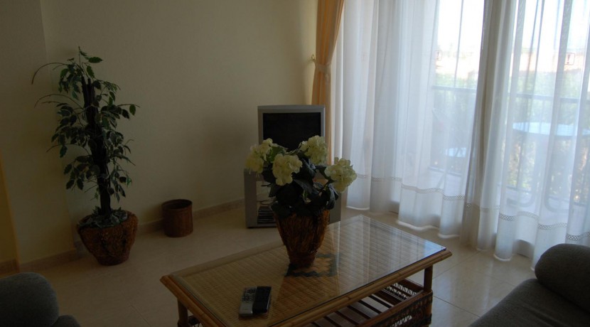 Bellaluz 2 bedroom apartment for rent in La Manga Club (18)