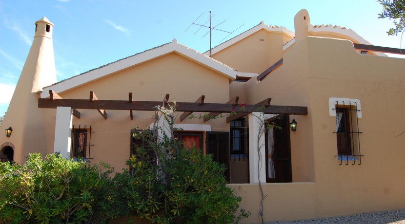 Secluded 4 Bedroom detached Villa in La Manga Club for rent (10)