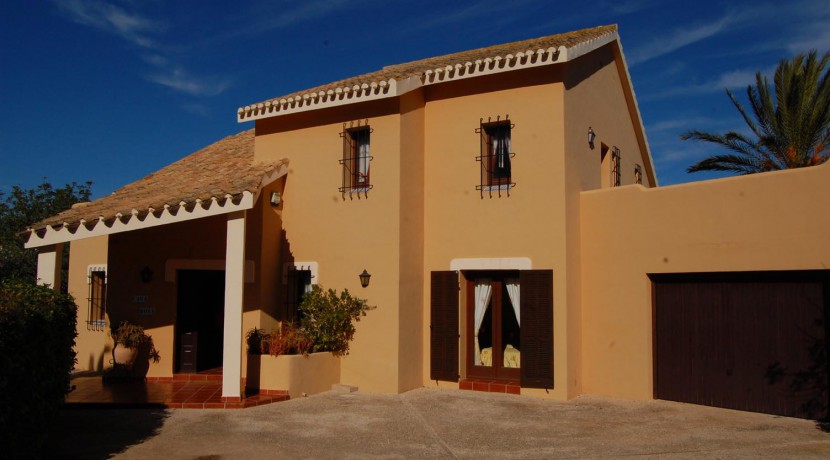 Secluded 4 Bedroom detached Villa in La Manga Club for rent (26)